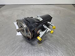 Caterpillar 907M- 455-7967 -Gearpump/Zahnradpumpe/Tandwielpomp