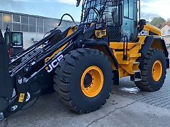 JCB 437 Wastemaster