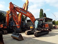 Doosan DX225LC-7