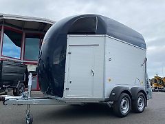 Pferdeanhänger Böckmann Big Champion E WCF Fahrwerk 2400 kg