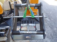 Oilquick - SW-Umbaurahmen OQ70/55 orig., 2 Leitungen - hydr. Anbaugeräte (z.B. GRL ect.) - H= 195 mm (hoher Rahmen) - SW-Identmaße: 70-550-600-550-70 - Bagger: 18t-32t