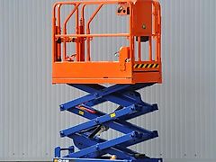 JCB Lager Neugerät 7 Meter Scheren Arbeitsbühne Hebebühne Elektroschere